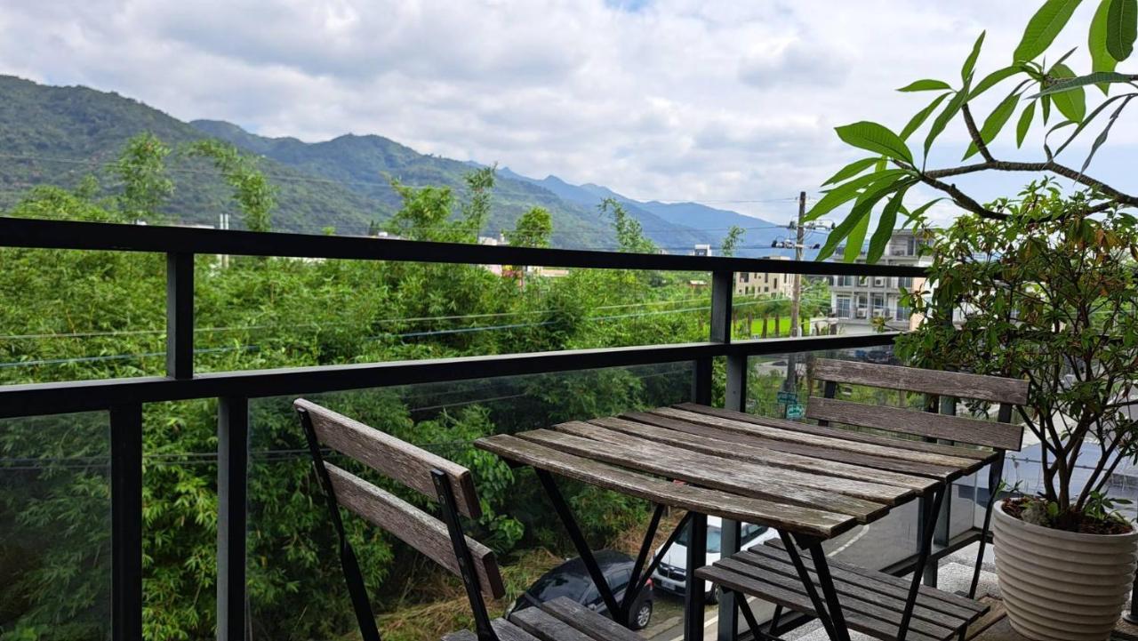 Jiaoxi Song Tian B&B Bagian luar foto